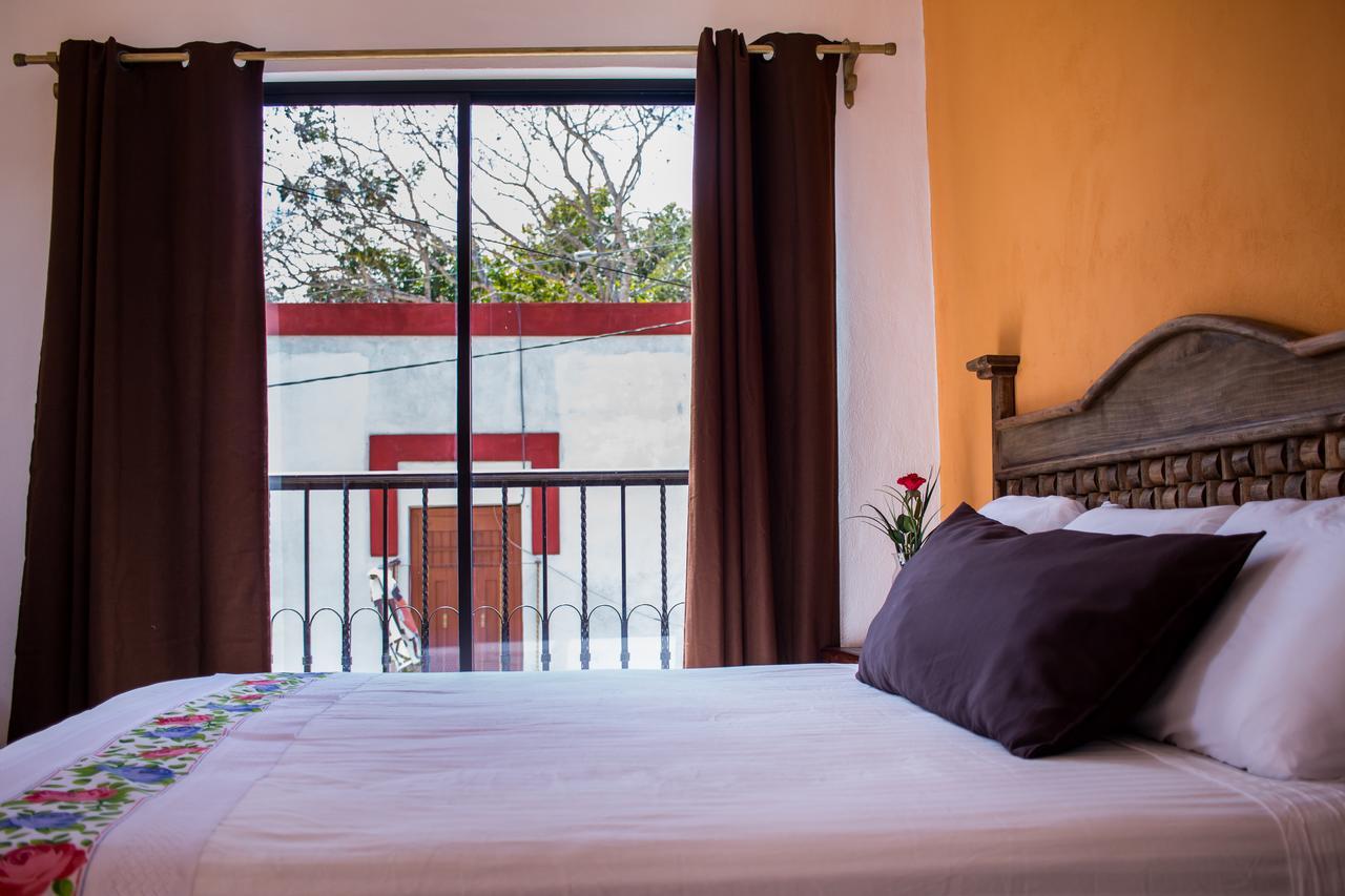 Hotel Real Colonial Valladolid  Extérieur photo