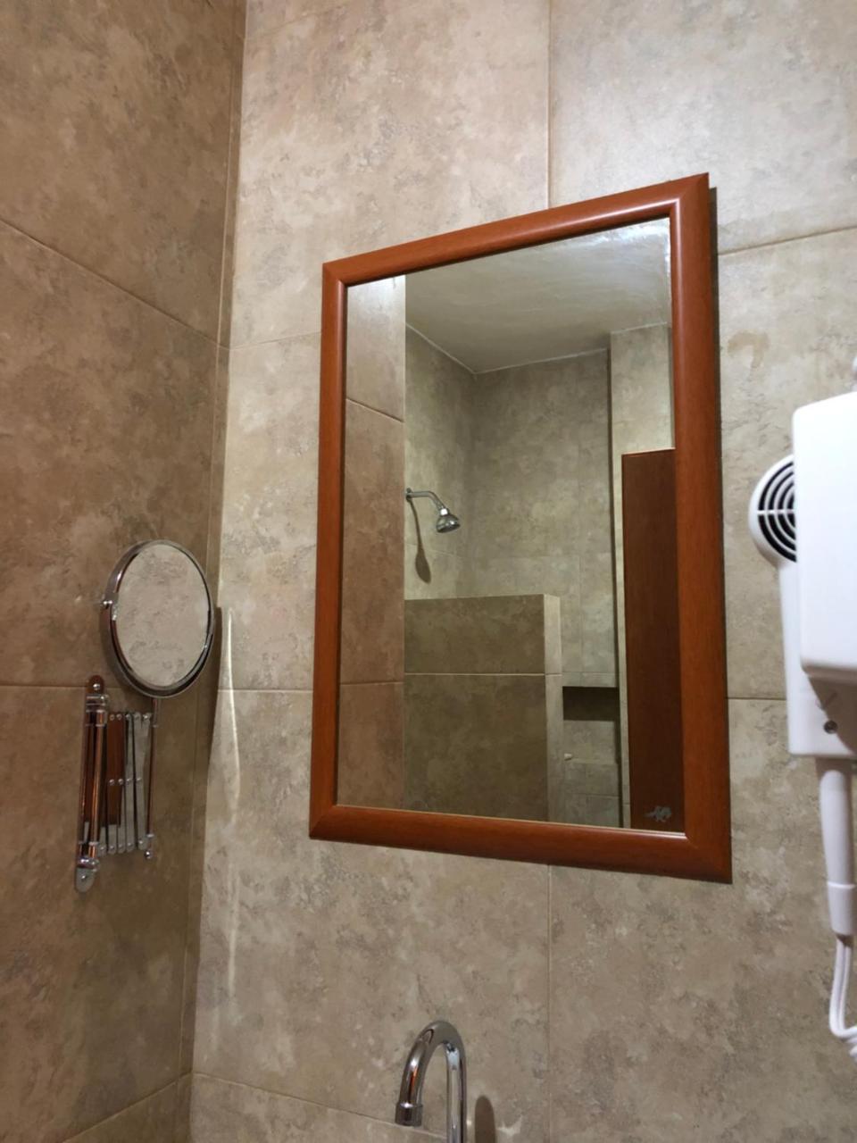 Hotel Real Colonial Valladolid  Extérieur photo